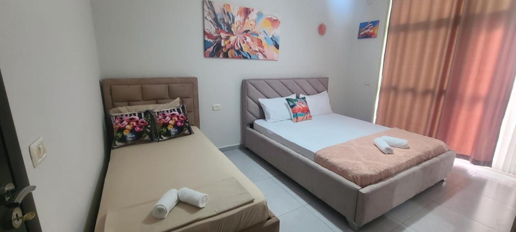 Perla Apartment 2- Seaview & Central Golem (Tirana)