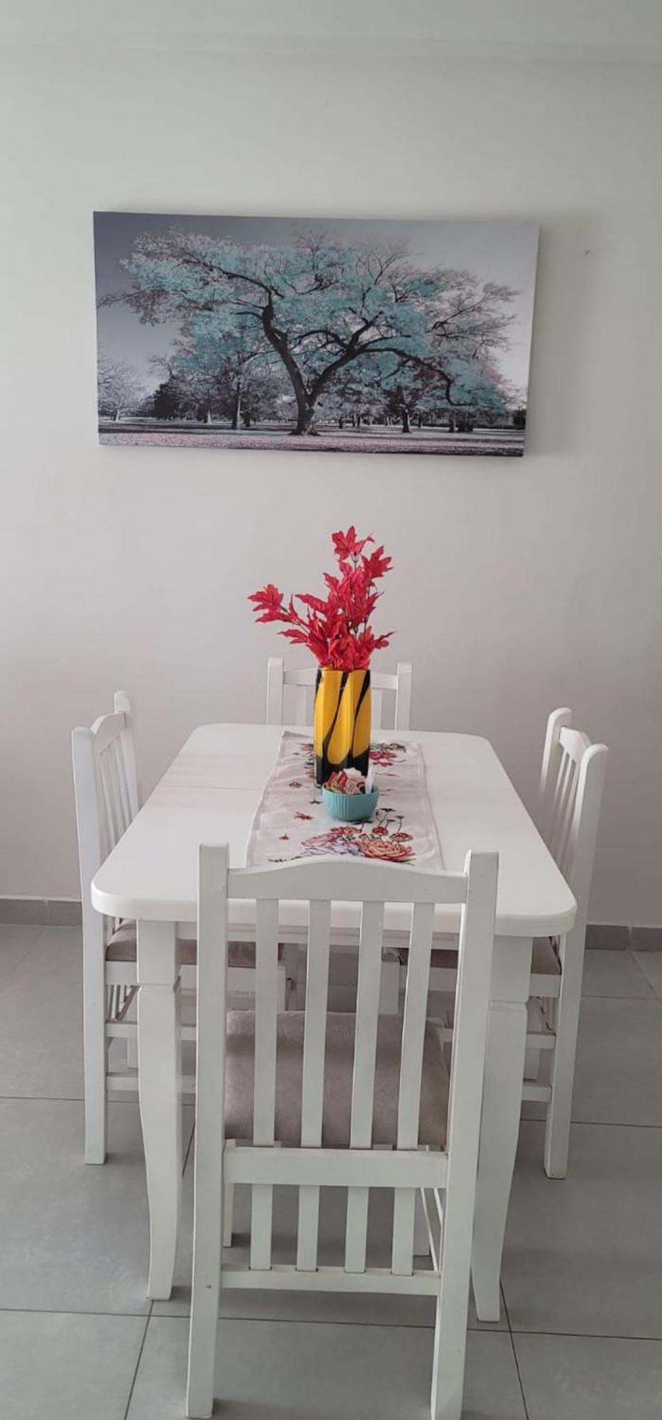 Perla Apartment 2- Seaview & Central *